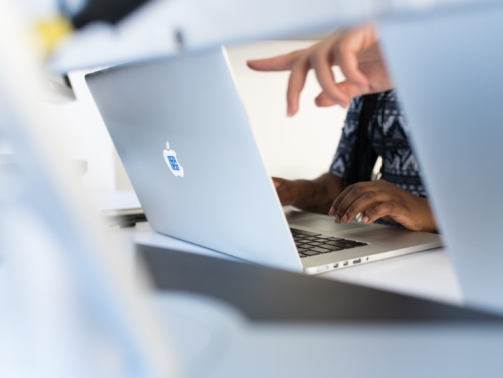 christina-wocintechchat-com-OtHEYbQXLFU-unsplash